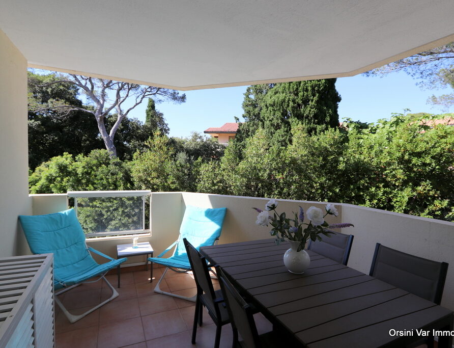 Location-de-vacance-St-Raphael-bord-de-mer-Residence-La-Villa-dEste-2