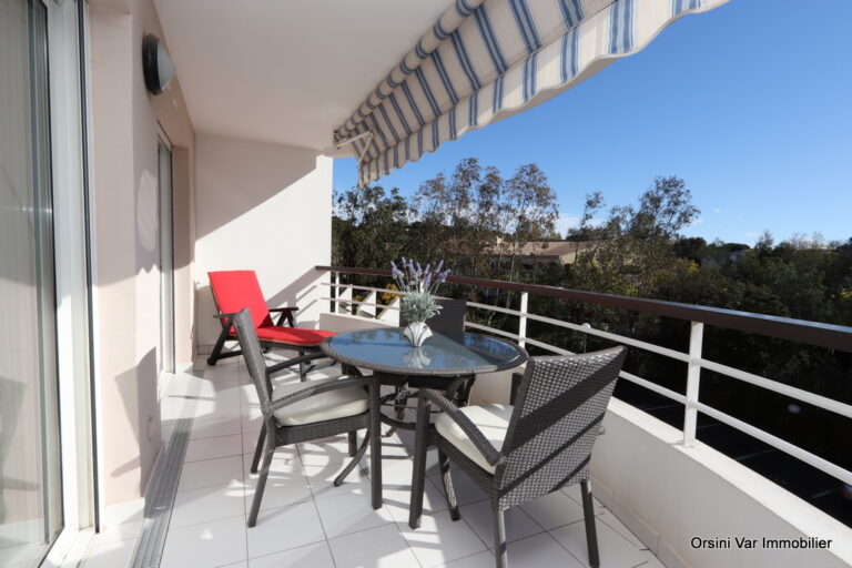 Saint-Raphael-location-vacances-residence-acquarine-B25-2