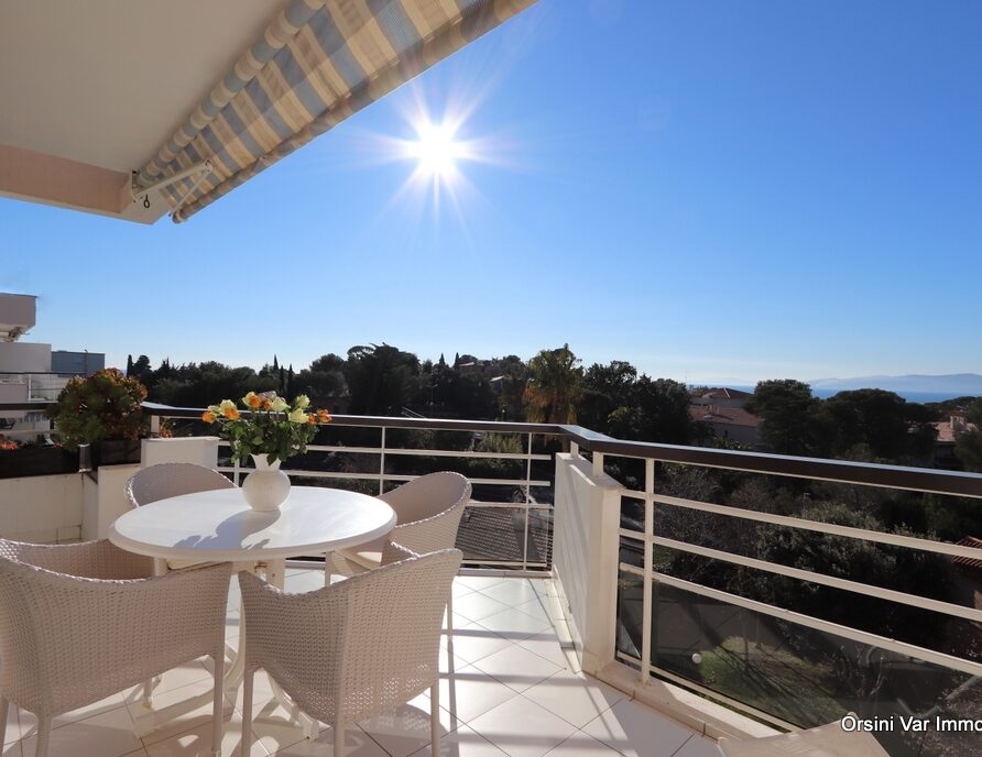 location-de-vacance-st-raphael-bord-de-mer-residence-acquarine-b46-15